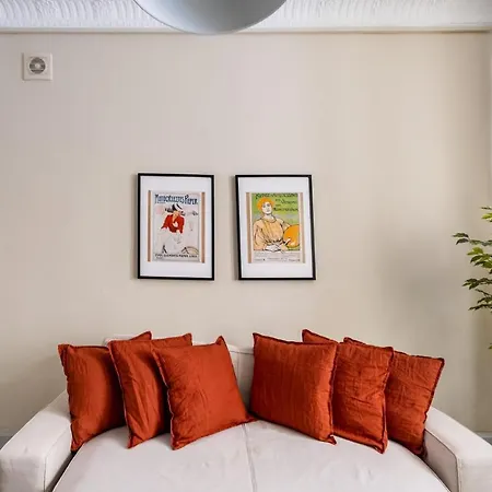 Modern Flat With Central Location In Beyoglu * Istanboel
