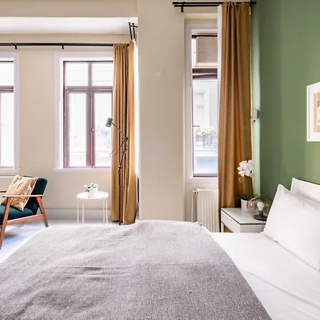Modern Flat With Location In Beyoglu Istanbul